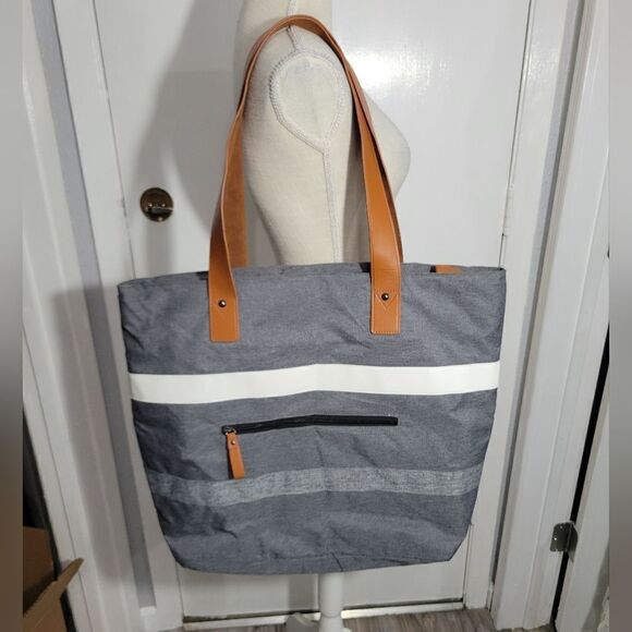 Sucipi Jumbo Insulated Cooler Bag | With Thermal Foam Insulation - Picture 5 of 12